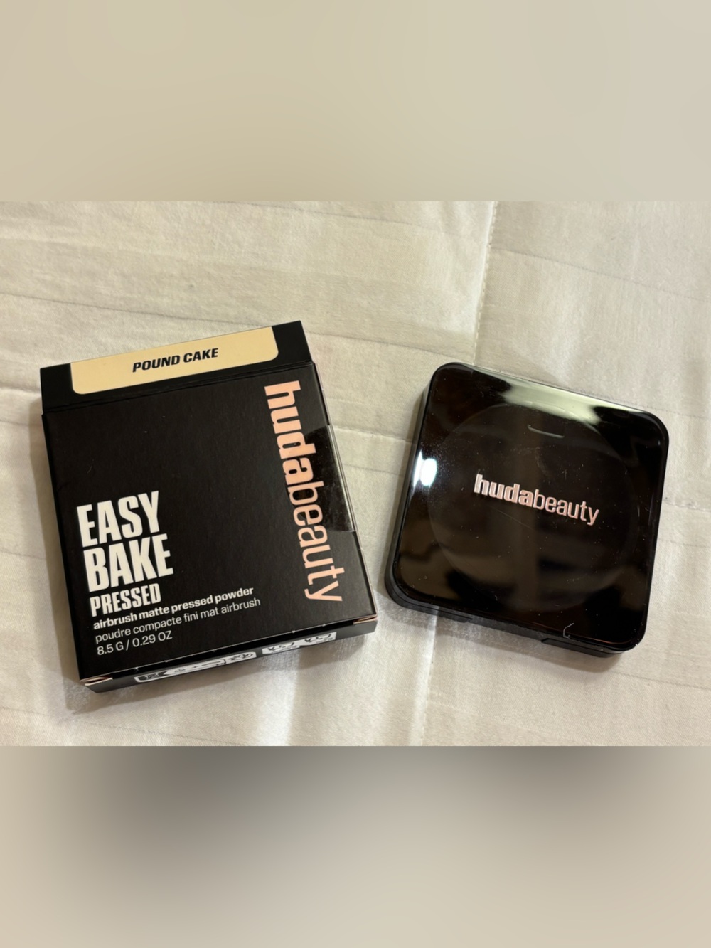 huda beauty Easy Bake Pressed Powder - Pound Cake (Beige)